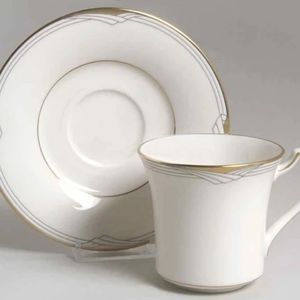 Noritake Set Golden Cove 6 Teacups and 6 Saucers
